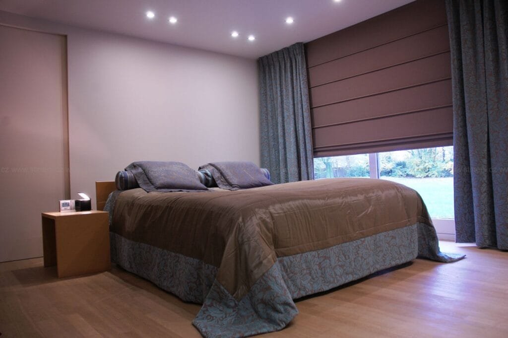 Wie man Vorhänge für das Schlafzimmer auswählt: Es kommt nicht auf die Farbe oder gar das Material an Wie man Vorhänge für das Schlafzimmer auswählt: Es kommt nicht auf die Farbe oder gar das Material an